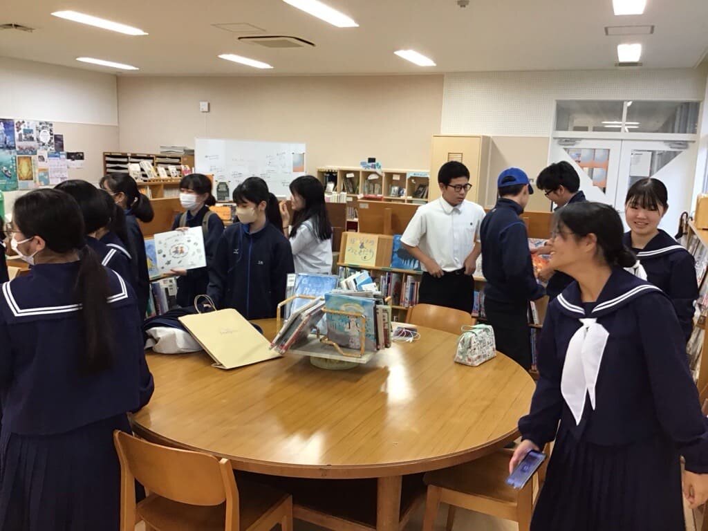 R6tosyoquiztaikai (3).jpg