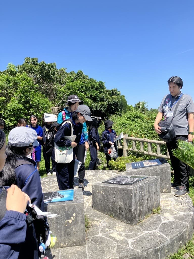 R7fieldwork01.jpg
