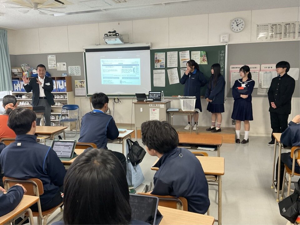 R7demaekouza (3).jpeg