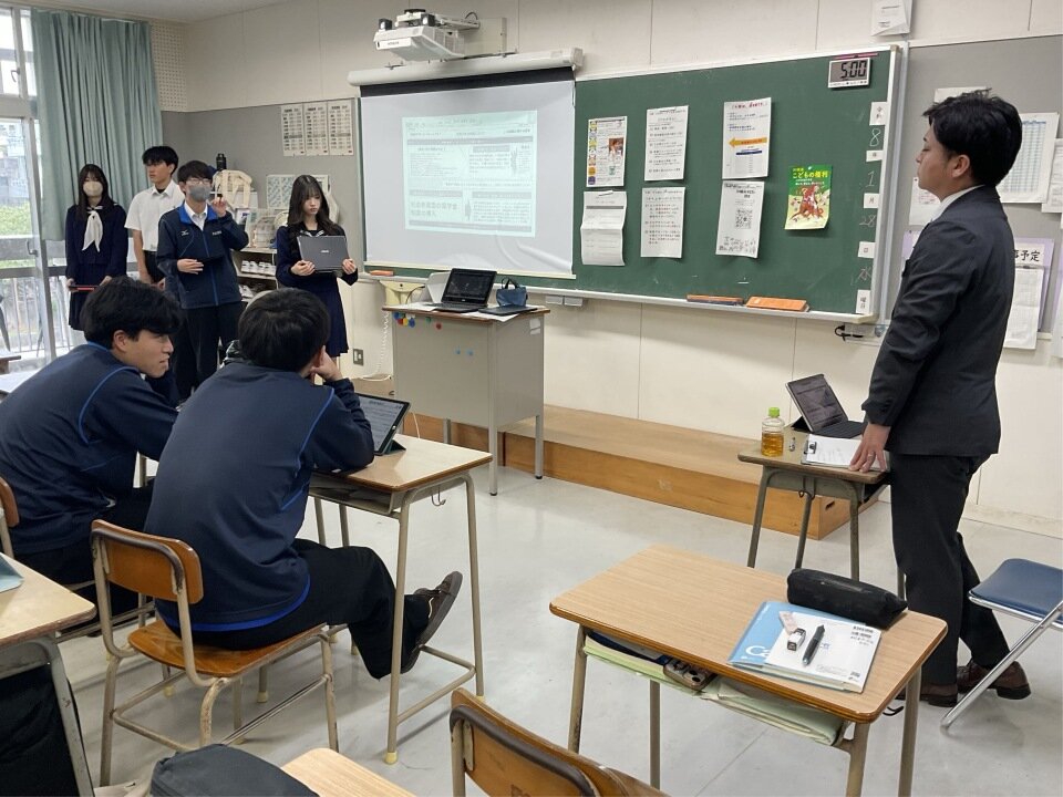 R7demaekouza (4).jpeg