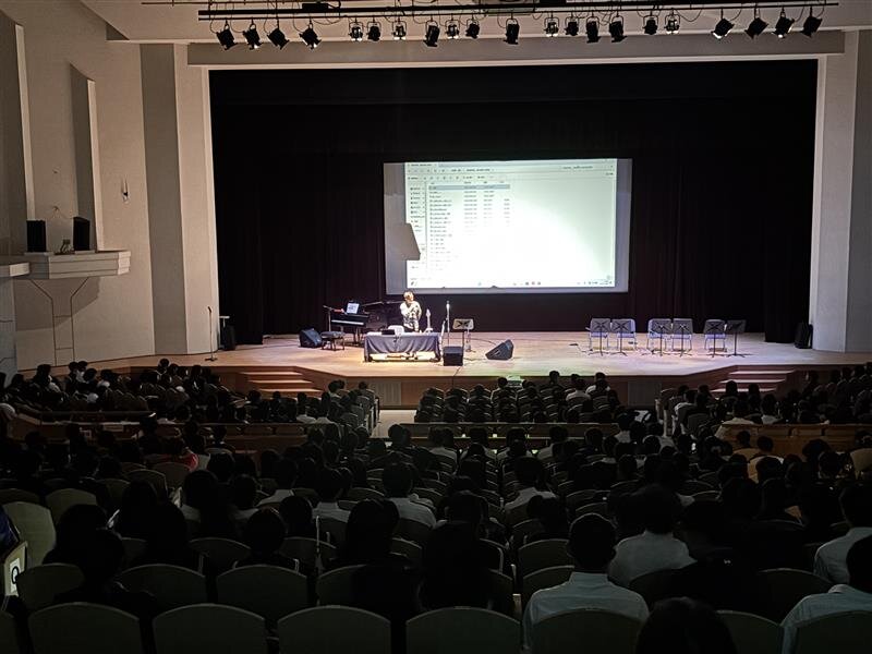 R7geijyutukansyou (1).jpg